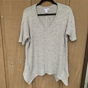 bar III flowy v-neck top